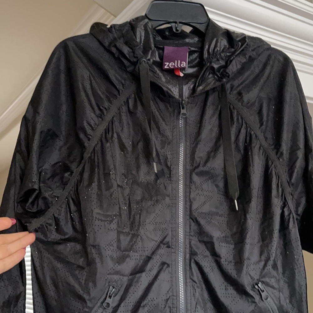 Zella jacket size M - Picture 10 of 12